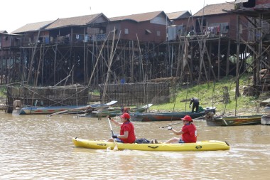 Team 14 / Raid Amazones Cambodge 2024 - J2 Canoe