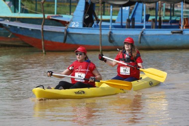 Team 19 / Raid Amazones Cambodge 2024 - J2 Canoe