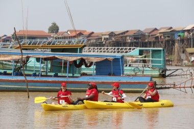 Team 20 / Raid Amazones Cambodge 2024 - J2 Canoe
