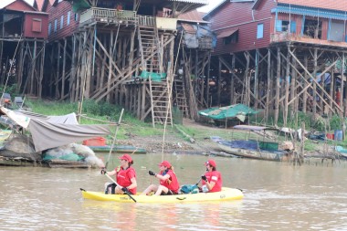 Team 317 / Raid Amazones Cambodge 2024 - J2 Canoe