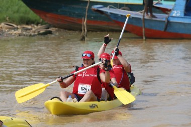 Team 328 / Raid Amazones Cambodge 2024 - J2 Canoe