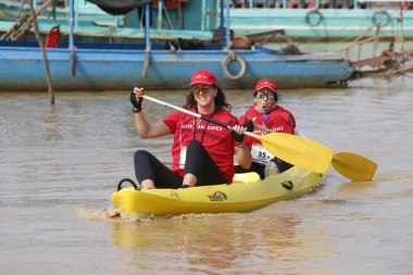 Team 35 / Raid Amazones Cambodge 2024 - J2 Canoe