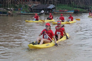 Team 36 / Raid Amazones Cambodge 2024 - J2 Canoe