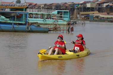 Team 45 / Raid Amazones Cambodge 2024 - J2 Canoe
