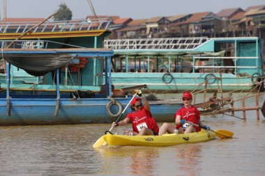 Team 46 / Raid Amazones Cambodge 2024 - J2 Canoe
