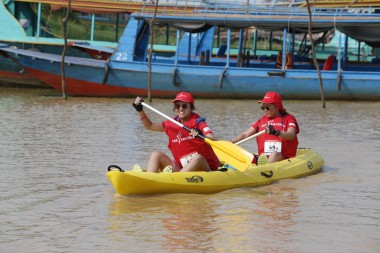 Team 49 / Raid Amazones Cambodge 2024 - J2 Canoe
