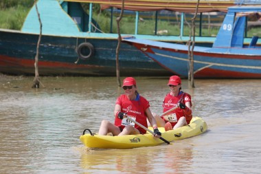 Team 61 / Raid Amazones Cambodge 2024 - J2 Canoe