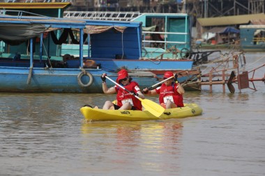 Team 71 / Raid Amazones Cambodge 2024 - J2 Canoe