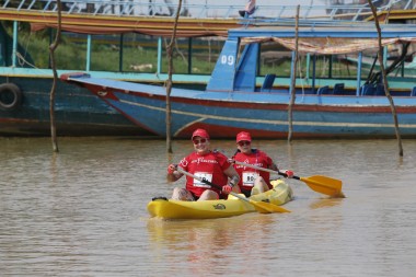 Team 80 / Raid Amazones Cambodge 2024 - J2 Canoe