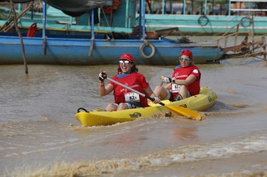 Team 82 / Raid Amazones Cambodge 2024 - J2 Canoe