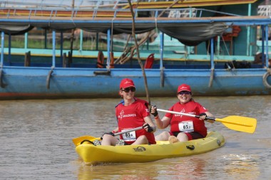 Team 85 / Raid Amazones Cambodge 2024 - J2 Canoe