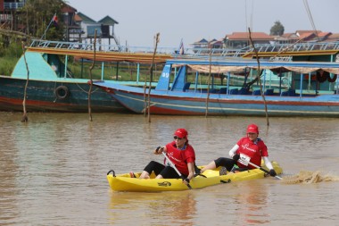 Team 86 / Raid Amazones Cambodge 2024 - J2 Canoe