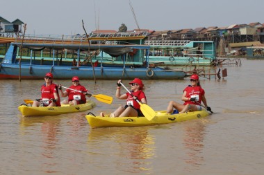 Team 93 / Raid Amazones Cambodge 2024 - J2 Canoe