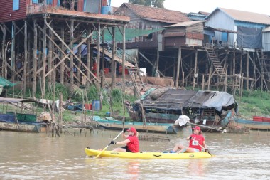 Team 93 / Raid Amazones Cambodge 2024 - J2 Canoe