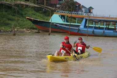 Team 95 / Raid Amazones Cambodge 2024 - J2 Canoe