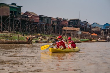 Team 71 / Raid Amazones Cambodge 2024 - J2 Canoe