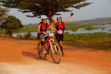 Team 57 / Raid Amazones Cambodge 2024 - J3 Bike and Run