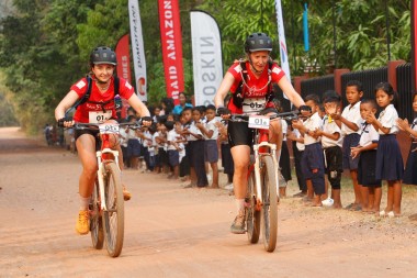 Team 01 / Raid Amazones Cambodge 2024 - J5 VTT