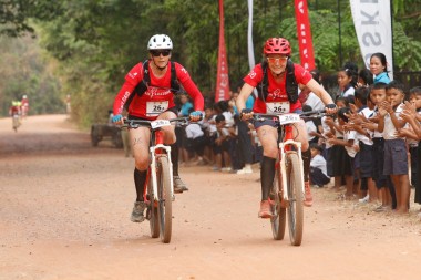 Team 26 / Raid Amazones Cambodge 2024 - J5 VTT