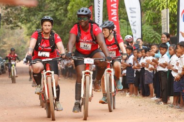 Team 41 / Raid Amazones Cambodge 2024 - J5 VTT