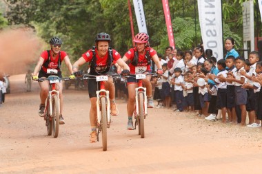 Team 56 / Raid Amazones Cambodge 2024 - J5 VTT