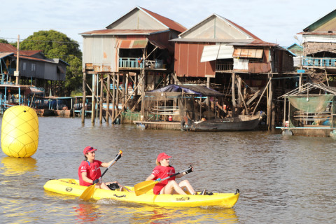 Team 39 / Raid Amazones Cambodge 2024 - J2 Canoe