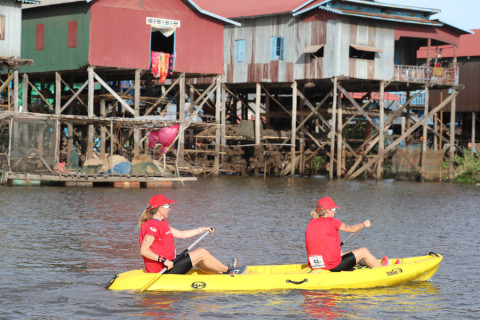 Team 02 / Raid Amazones Cambodge 2024 - J2 Canoe