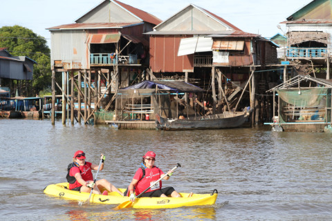 Team 79 / Raid Amazones Cambodge 2024 - J2 Canoe