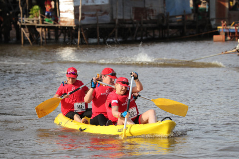 Team 335 / Raid Amazones Cambodge 2024 - J2 Canoe