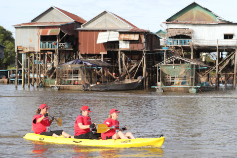 Team 335 / Raid Amazones Cambodge 2024 - J2 Canoe