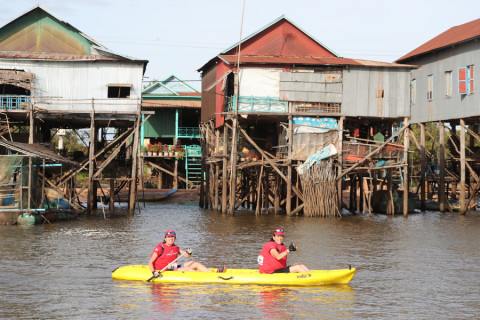 Team 64 / Raid Amazones Cambodge 2024 - J2 Canoe