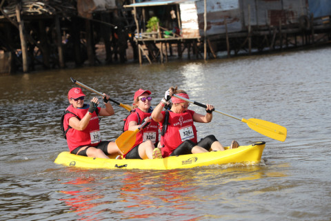 Team 326 / Raid Amazones Cambodge 2024 - J2 Canoe