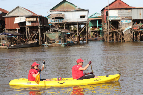 Team 06 / Raid Amazones Cambodge 2024 - J2 Canoe