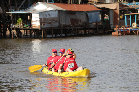 Team 330 / Raid Amazones Cambodge 2024 - J2 Canoe