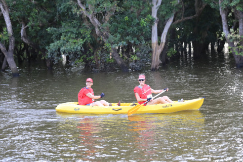 Team 01 / Raid Amazones Cambodge 2024 - J2 Canoe