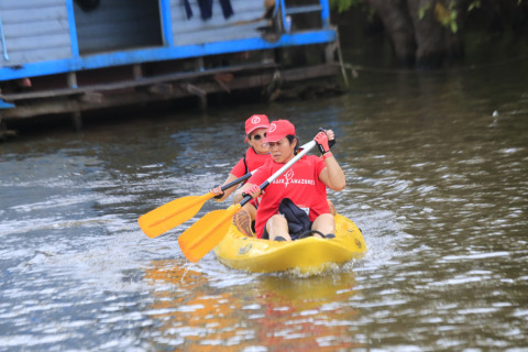 Team 77 / Raid Amazones Cambodge 2024 - J2 Canoe