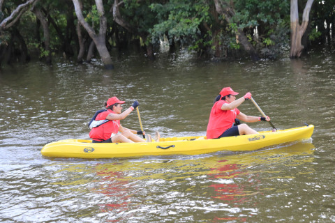 Team 77 / Raid Amazones Cambodge 2024 - J2 Canoe