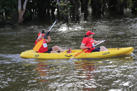 Team 50 / Raid Amazones Cambodge 2024 - J2 Canoe