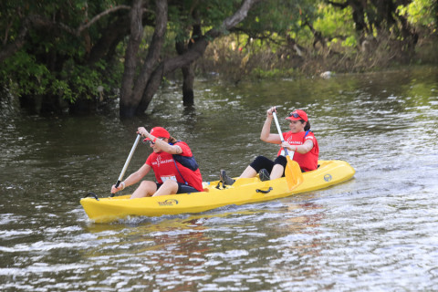 Team 30 / Raid Amazones Cambodge 2024 - J2 Canoe