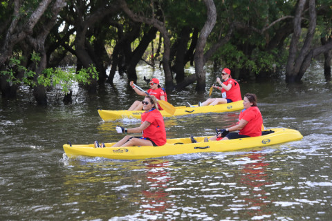 Team 07 / Raid Amazones Cambodge 2024 - J2 Canoe