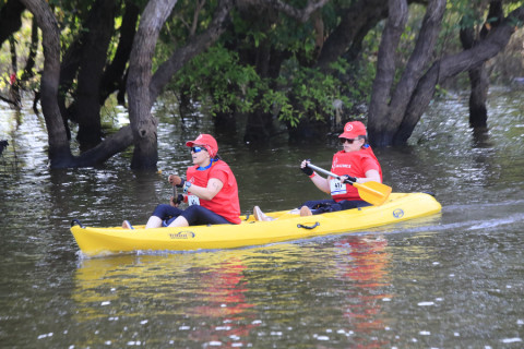 Team 41 / Raid Amazones Cambodge 2024 - J2 Canoe