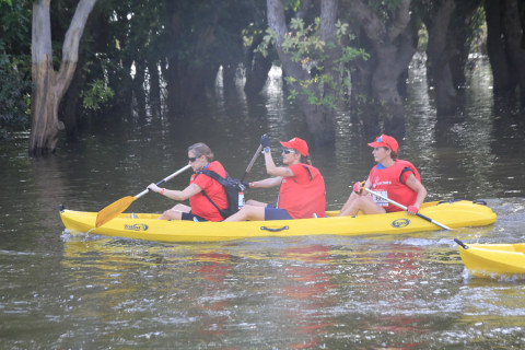 Team 306 / Raid Amazones Cambodge 2024 - J2 Canoe