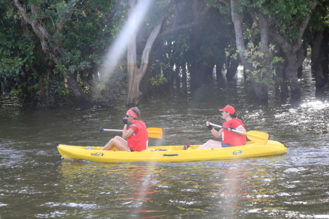 Team 01 / Raid Amazones Cambodge 2024 - J2 Canoe