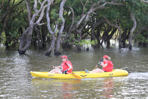 Team 87 / Raid Amazones Cambodge 2024 - J2 Canoe