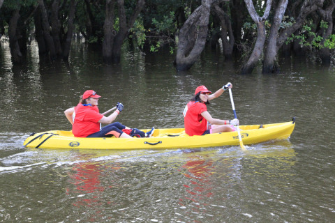 Team 54 / Raid Amazones Cambodge 2024 - J2 Canoe
