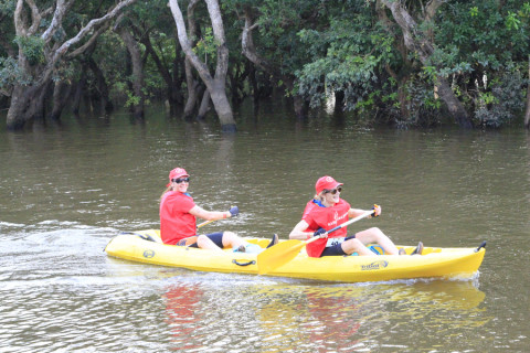 Team 40 / Raid Amazones Cambodge 2024 - J2 Canoe
