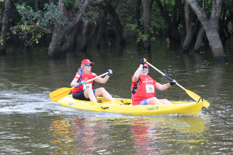 Team 55 / Raid Amazones Cambodge 2024 - J2 Canoe