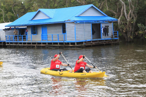 Team 41 / Raid Amazones Cambodge 2024 - J2 Canoe