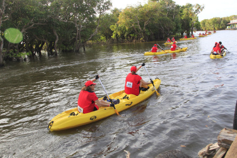 Team 305 / Raid Amazones Cambodge 2024 - J2 Canoe