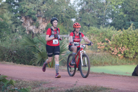Team 74 / Raid Amazones Cambodge 2024 - J3 Run and Bike